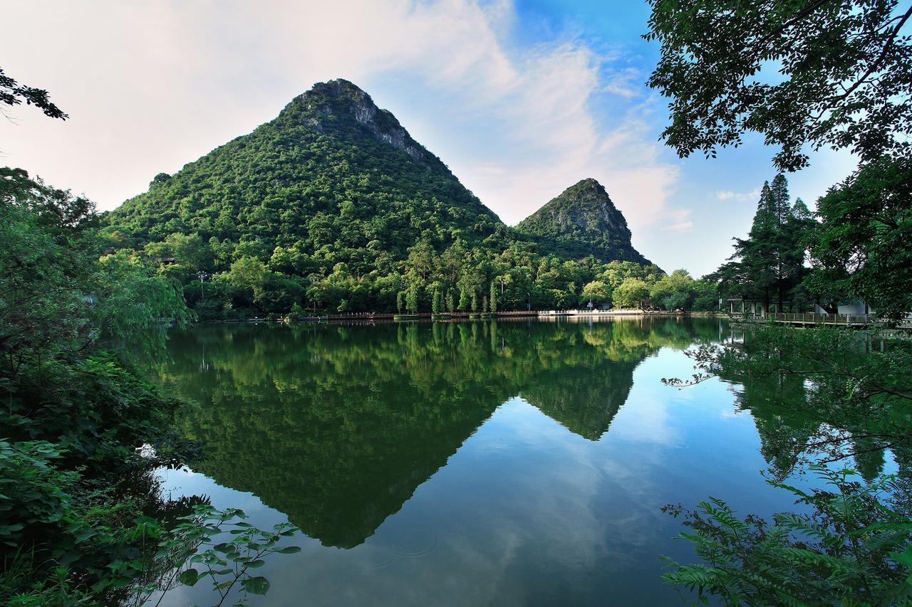 Guilin Heshe Lakeside Resort Exteriér fotografie